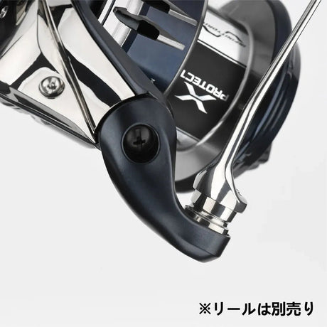 Nahaufnahme eines Gomexus Schnurlaufröllchens für Shimano SW Angelrollen, befestigt an einem Titan-Rollenkörper; Hinweis auf Japanisch: Rolle separat erhältlich. Marke: Gomexus.
