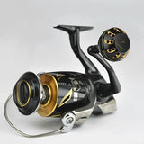 Eine Nahaufnahme eines Gomexus Aluminium Reel Power Knob 45-47 mm Typ B in Schwarz und Gold, mit eleganten metallischen Akzenten und einem modernen Design, mit dem Gomexus Markennamen sichtbar, vor einem schlichten weißen Hintergrund.