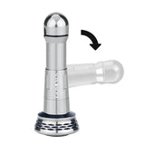 Der Gomexus Reel Stand R6 ist ein metallischer, zylindrischer, faltbarer Schutzständer für Spinnrollen mit einem abgerundeten Oberteil, einem gelenkigen Unterteil und einem salzwasserbeständigen Design. Ein Pfeil zeigt das kippbare Oberteil an. Der Artikel trägt die Marke Gomexus.