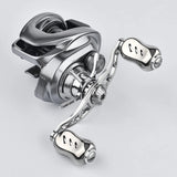 Eine Nahaufnahme der Gomexus Sternbremse 60 mm für Shimano zeigt die beiden Griffe, das Präzisionsdesign und die glatte Metalloberfläche, die die Gomexus-Qualität vor einem einfachen Hintergrund hervorhebt.